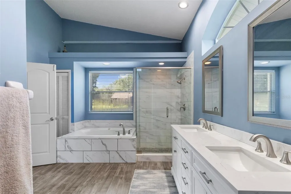 17269 RAINTREE ROAD Lutz, FL 33558
