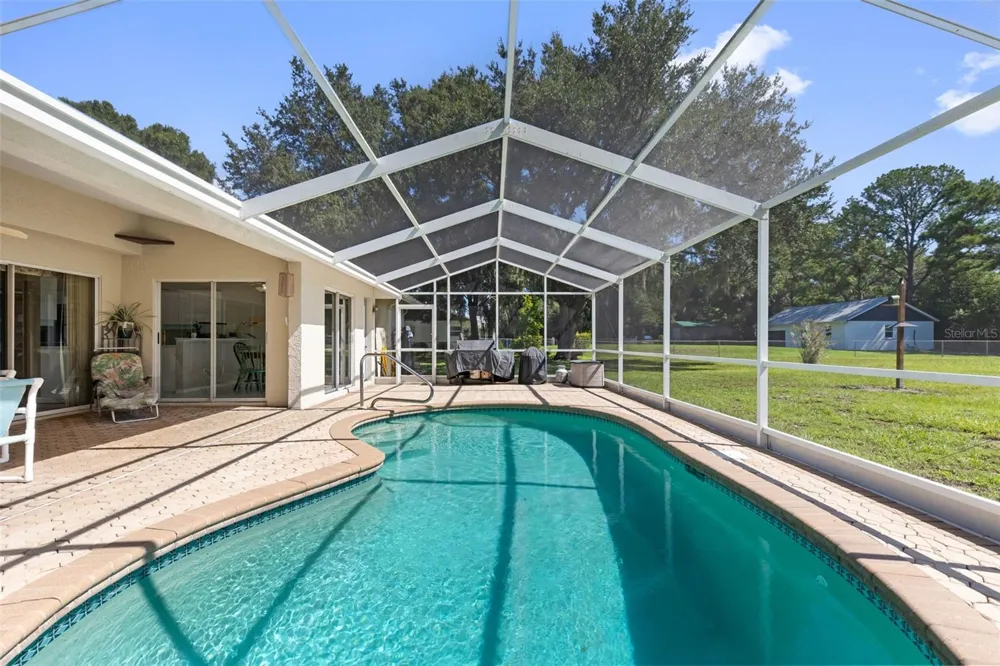 17269 RAINTREE ROAD Lutz, FL 33558