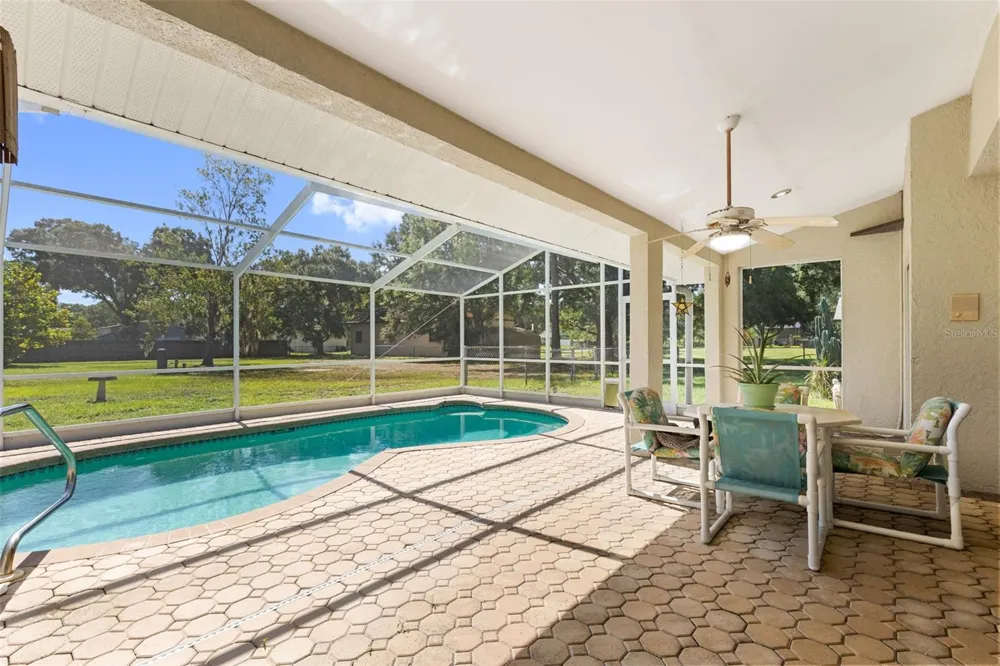 17269 RAINTREE ROAD Lutz, FL 33558