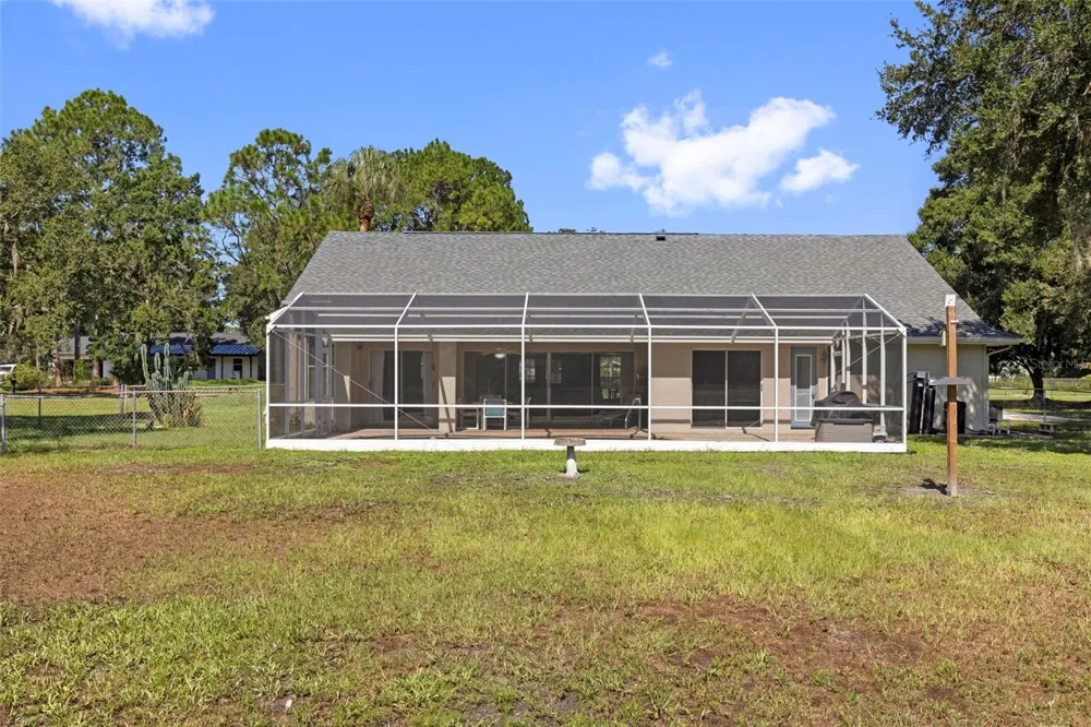 17269 RAINTREE ROAD Lutz, FL 33558