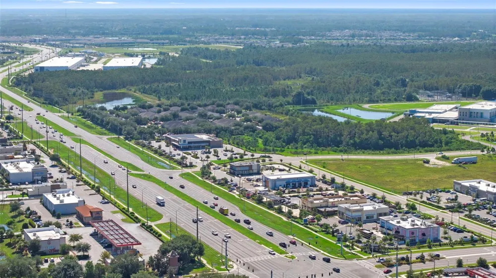 17269 RAINTREE ROAD Lutz, FL 33558