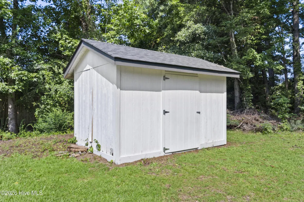 111 Pirates Lane Havelock, NC 28532
