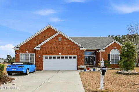 684 Bullrush Court NW