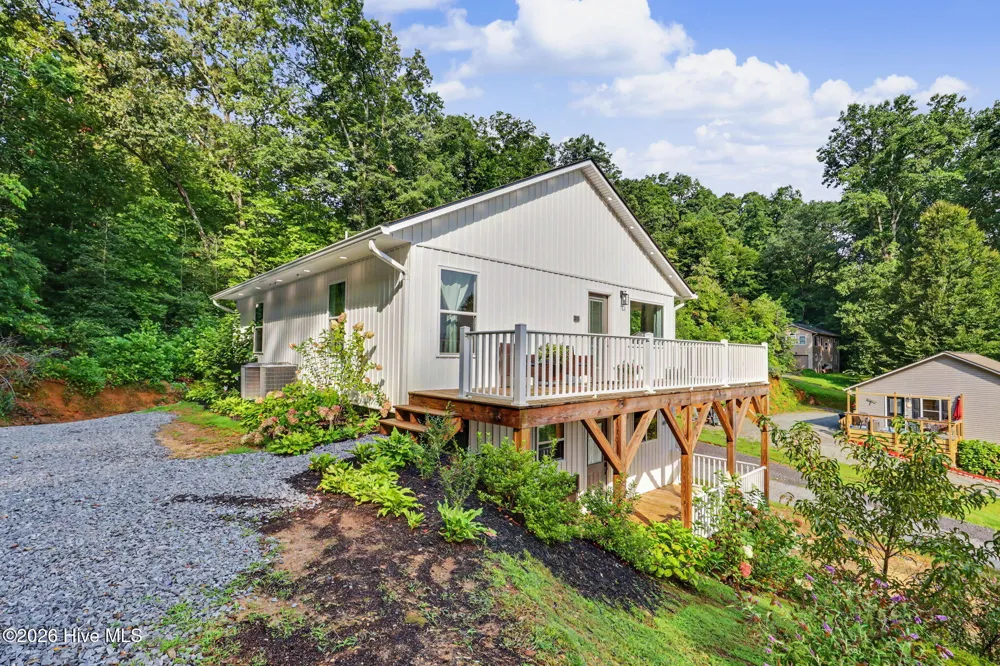 155 Indian Passage Drive Murphy, NC 28906