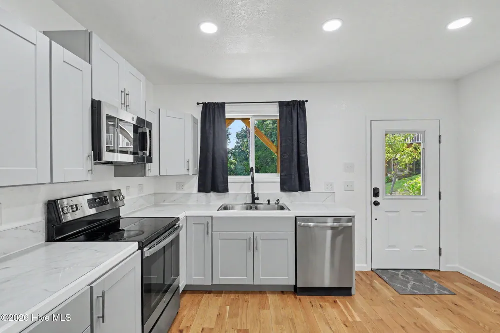 155 Indian Passage Drive Murphy, NC 28906