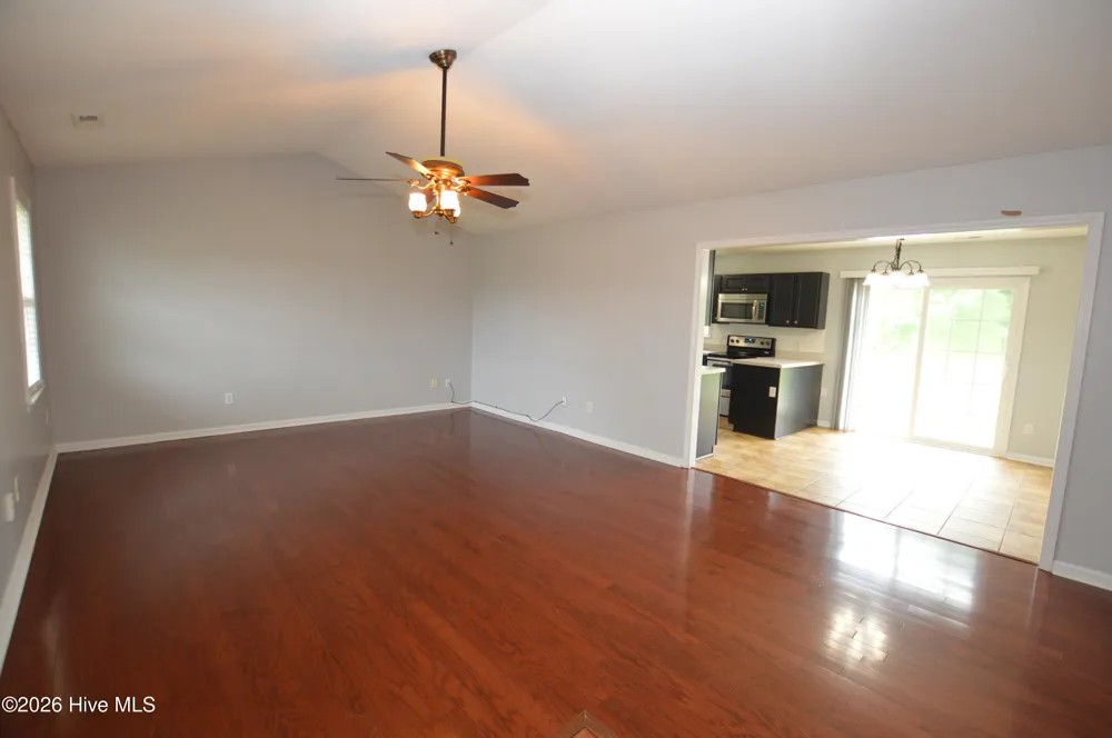 107 Esquire Drive Richlands, NC 28574