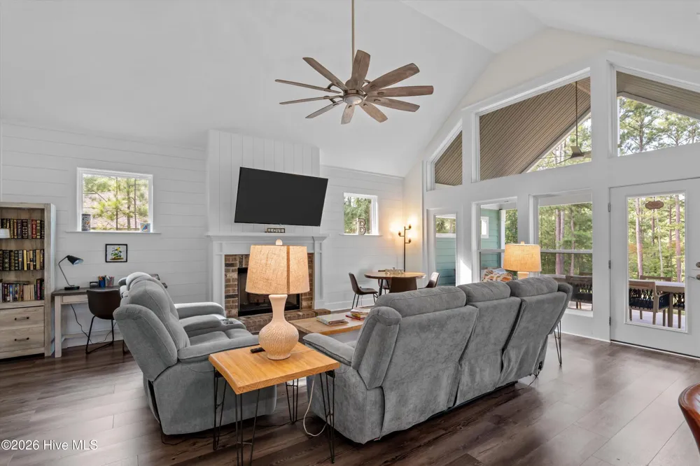 208 Stafford Place Mccormick, SC 29835