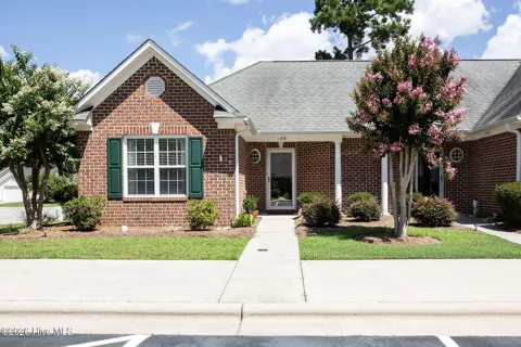 1001 Bridgeport Way