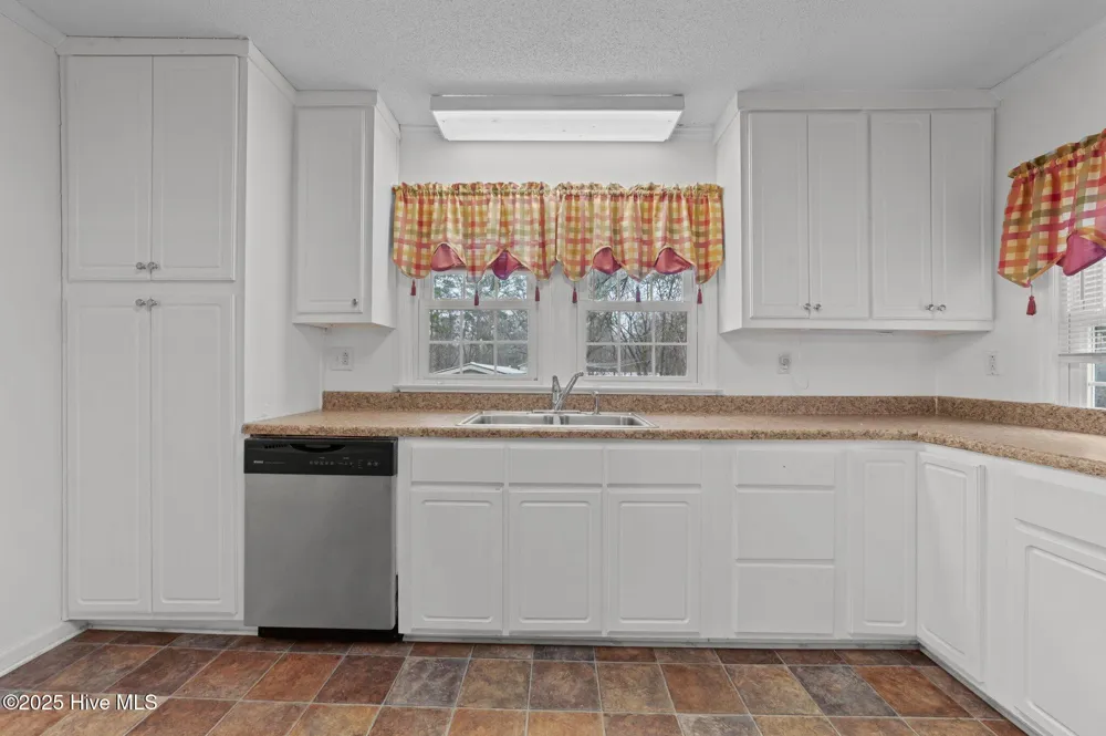 205 Streets Ferry Road Vanceboro, NC 28586