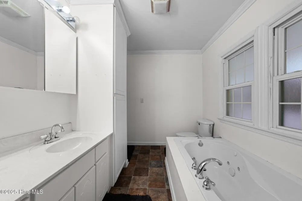 205 Streets Ferry Road Vanceboro, NC 28586