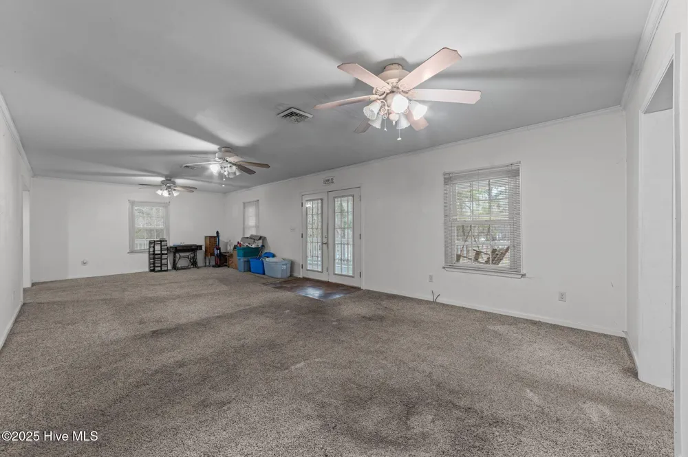 205 Streets Ferry Road Vanceboro, NC 28586