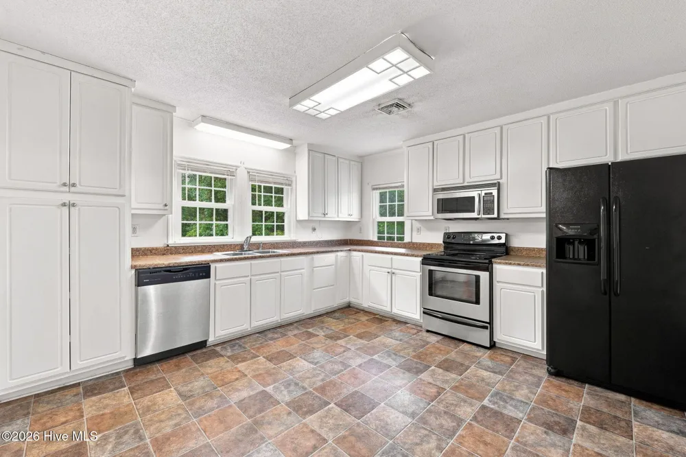 205 Streets Ferry Road Vanceboro, NC 28586