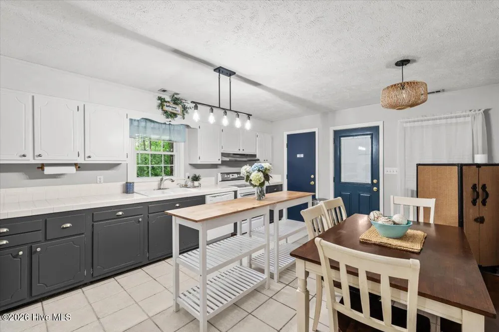 435 Midland Road Southern Pines, NC 28387