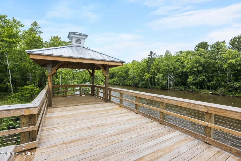 3695 River Park Way NE Leland, NC 28451