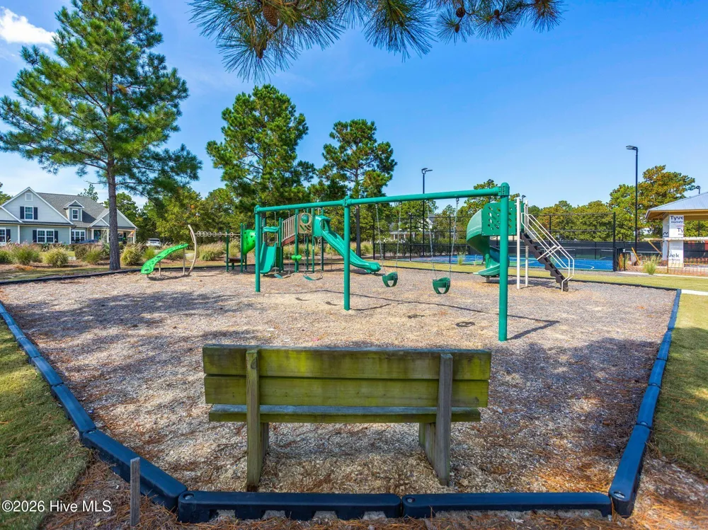 3695 River Park Way NE Leland, NC 28451