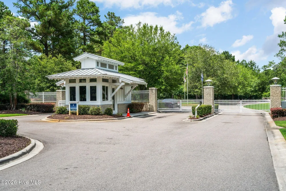 3695 River Park Way NE Leland, NC 28451