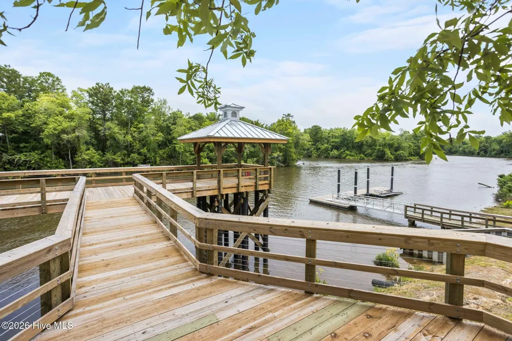 3695 River Park Way NE Leland, NC 28451