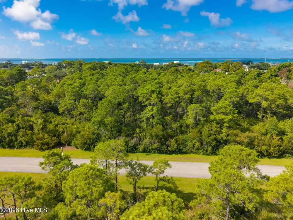138 Westbay Circle Harkers Island, NC 28531