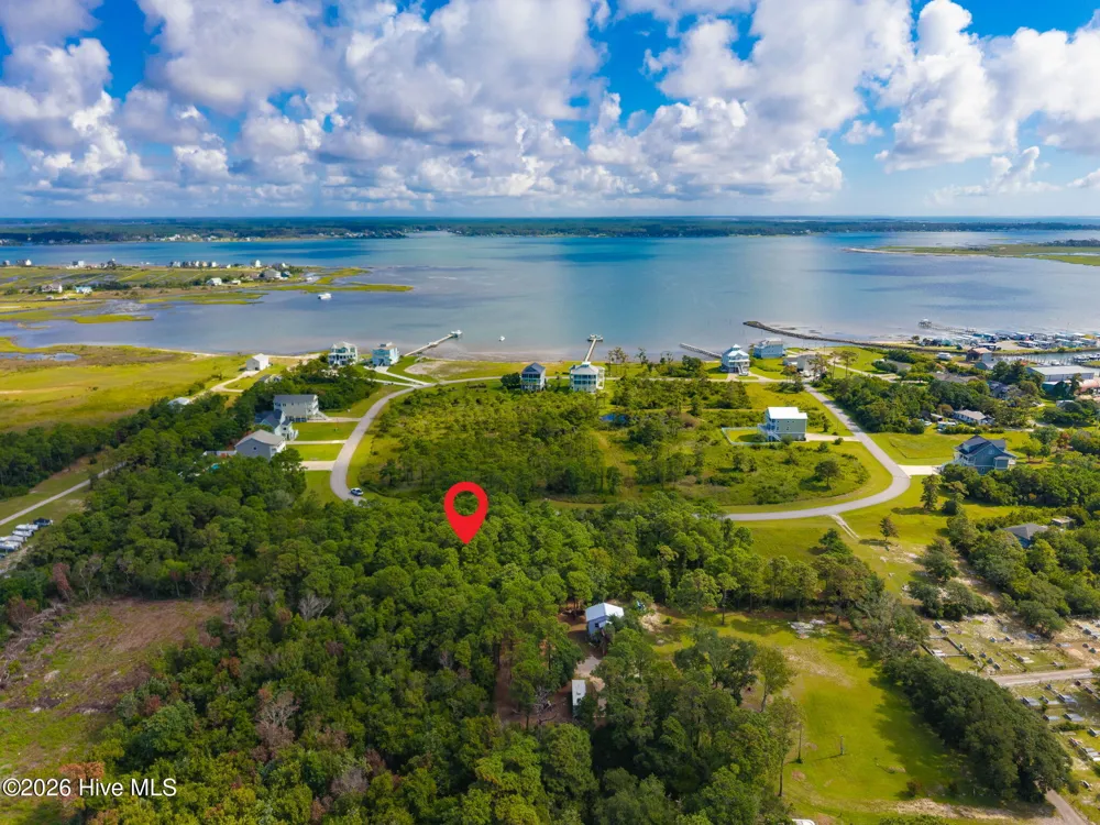 138 Westbay Circle Harkers Island, NC 28531