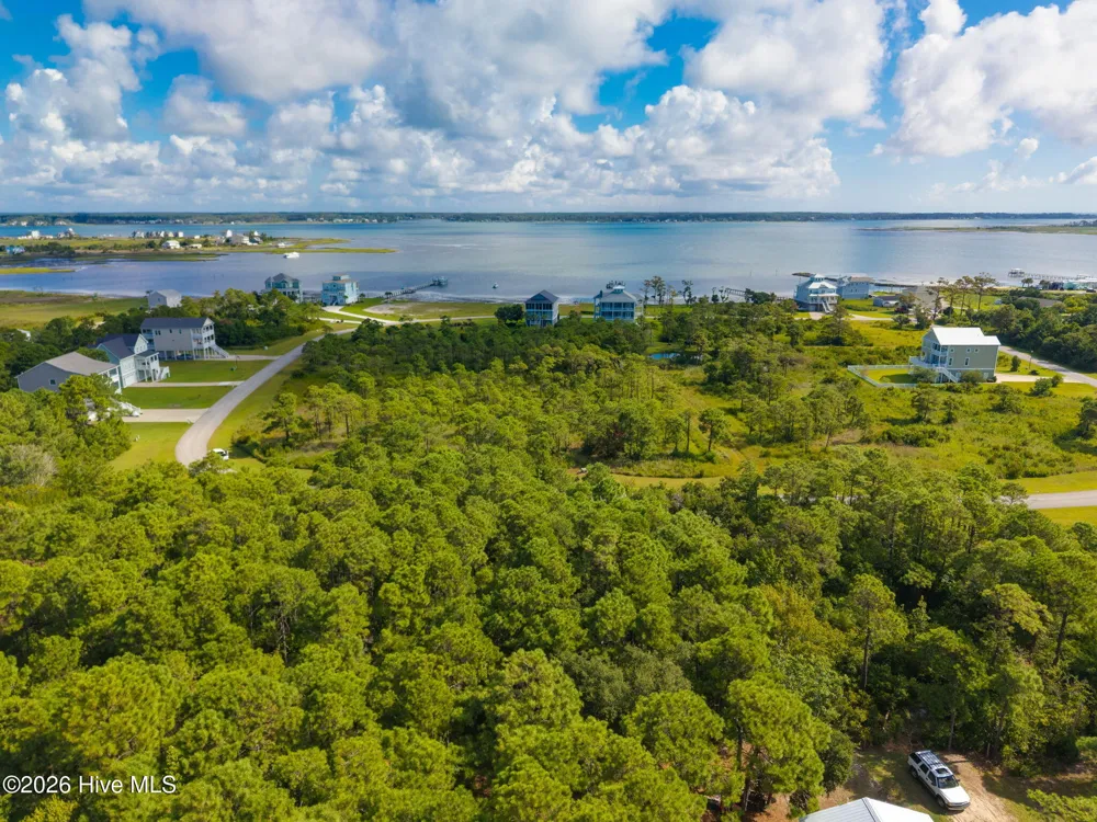 138 Westbay Circle Harkers Island, NC 28531