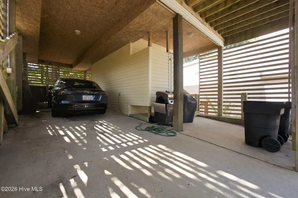 313 Sir Chandler Drive Kill Devil Hills, NC 27948