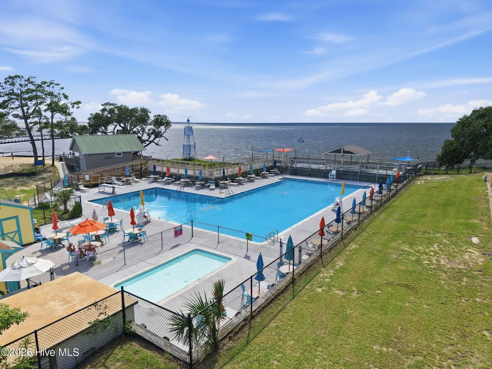 313 Sir Chandler Drive Kill Devil Hills, NC 27948