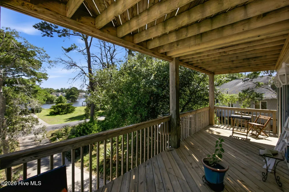 313 Sir Chandler Drive Kill Devil Hills, NC 27948