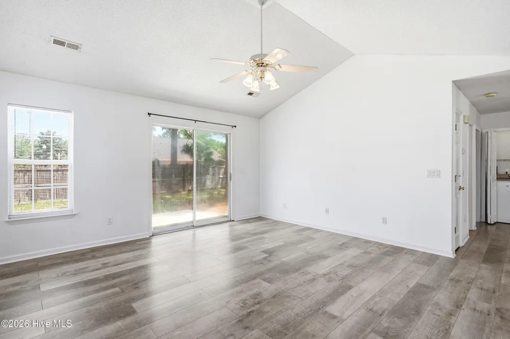 619 Glenarthur Drive Wilmington, NC 28412