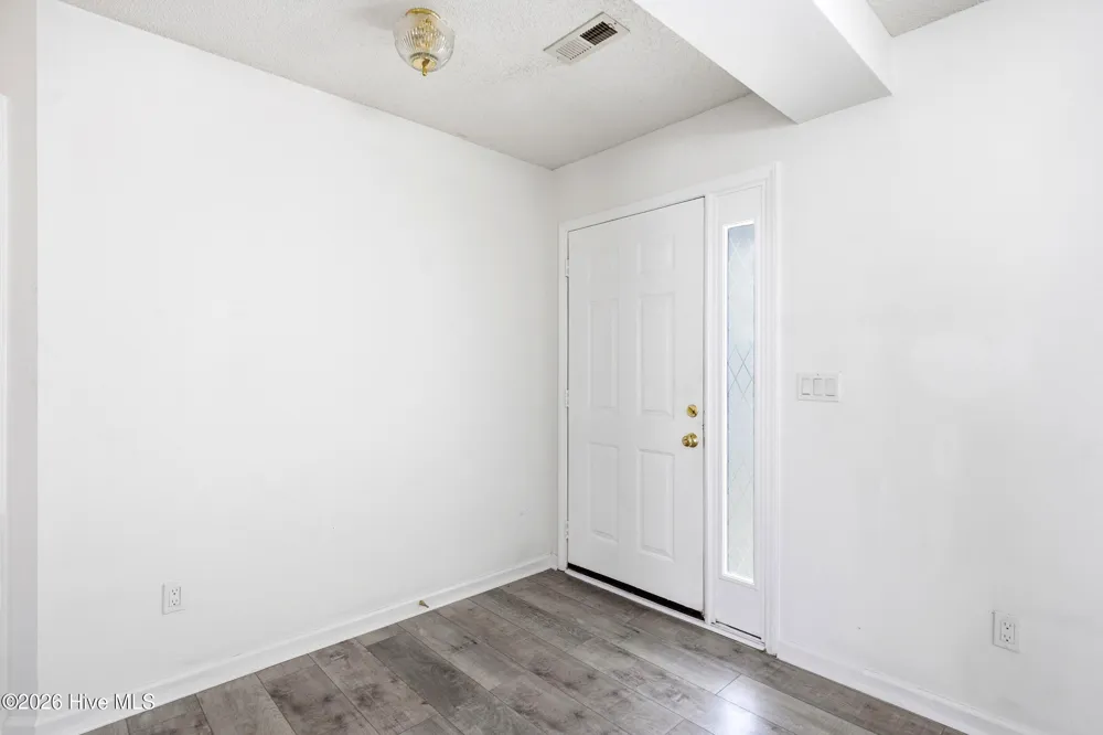 619 Glenarthur Drive Wilmington, NC 28412