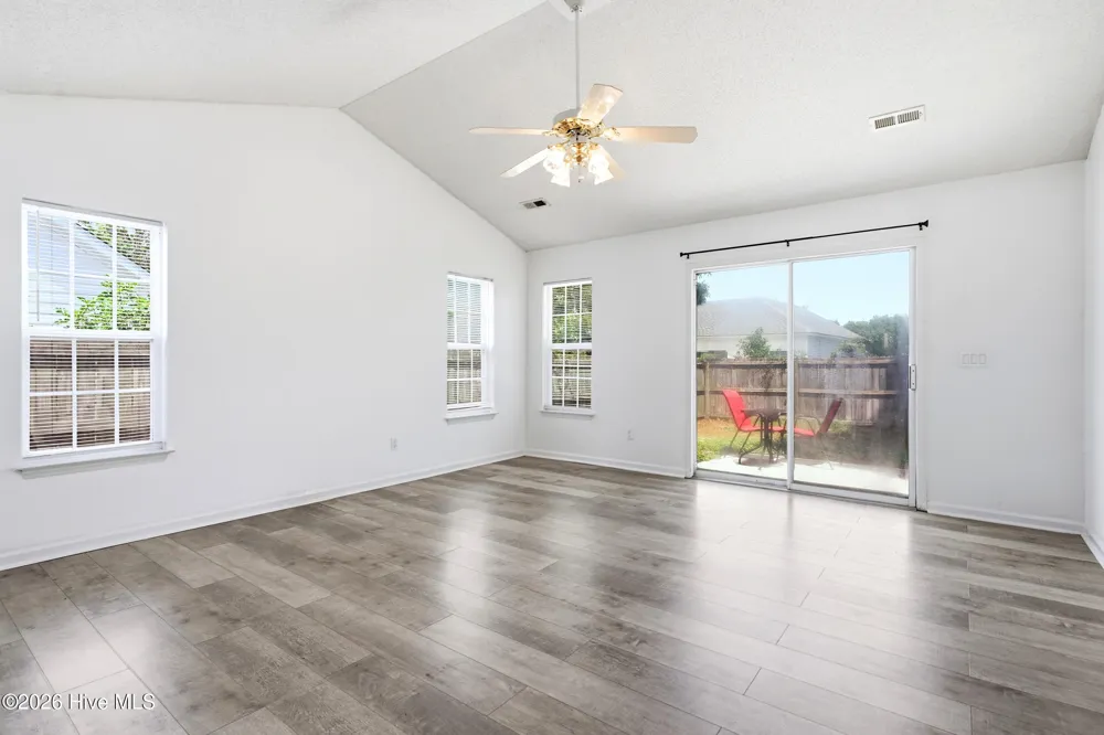 619 Glenarthur Drive Wilmington, NC 28412