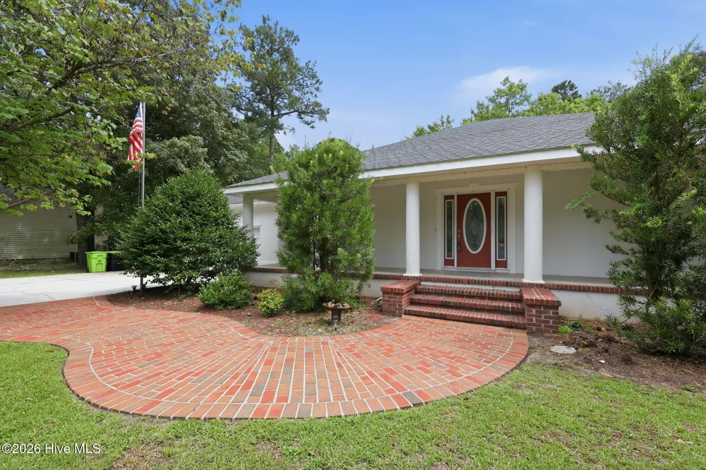 134 Longwood Drive Stella, NC 28582