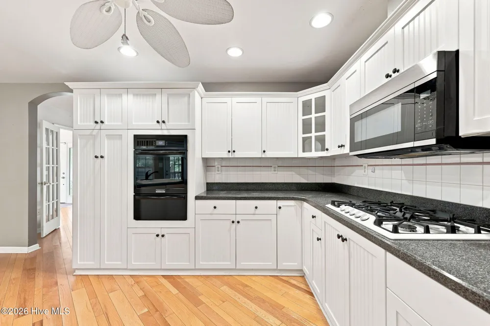 134 Longwood Drive Stella, NC 28582
