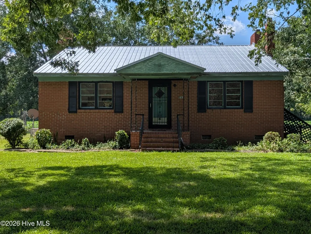 1626 Nathan Roberson Road Jamesville, NC 27846