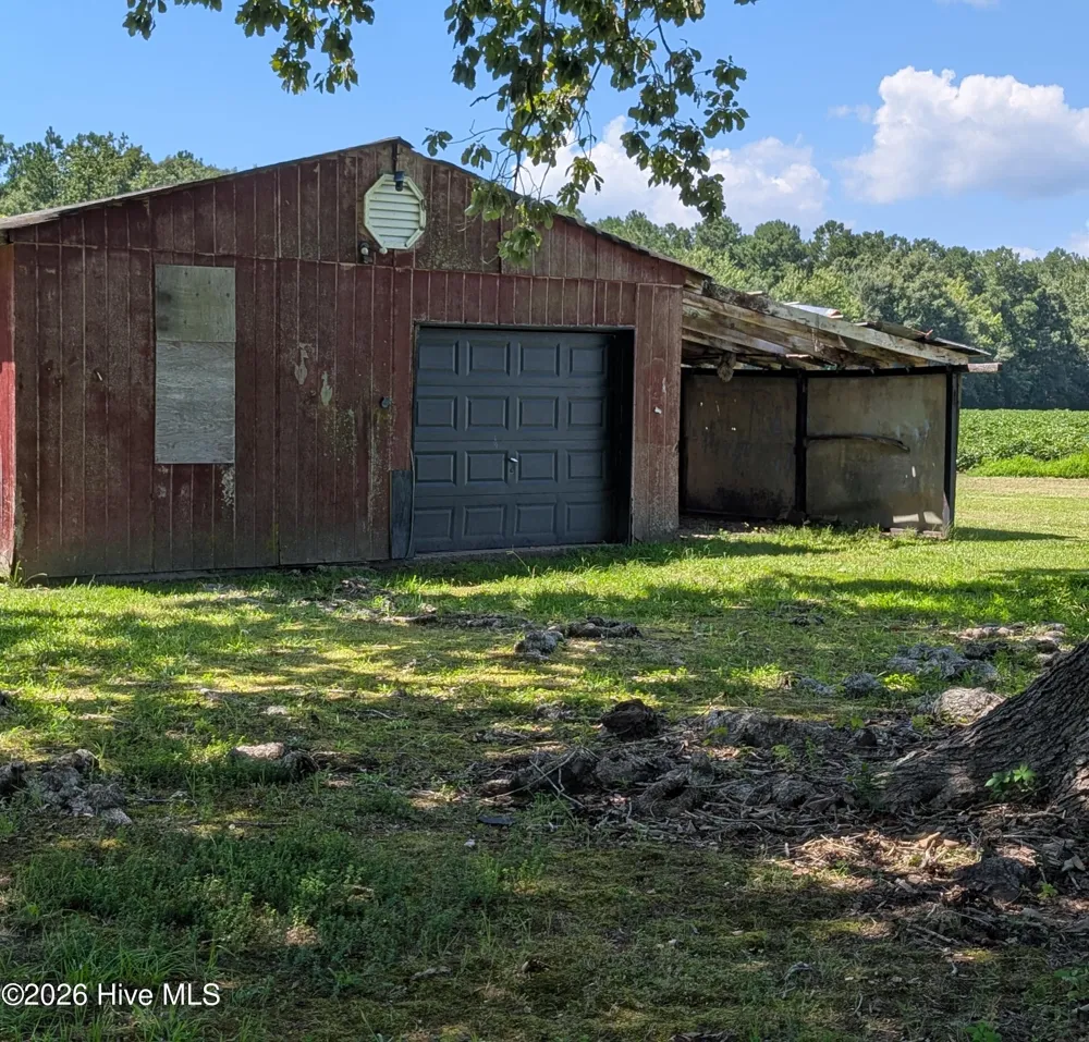 1626 Nathan Roberson Road Jamesville, NC 27846