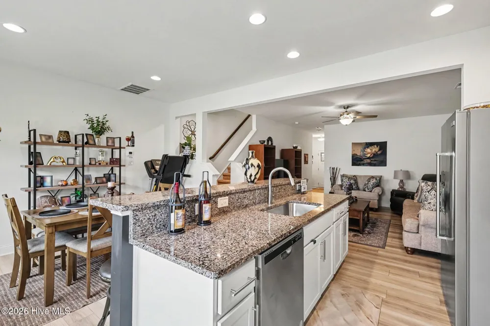 66 Hanging Moss Trail Clayton, NC 27527