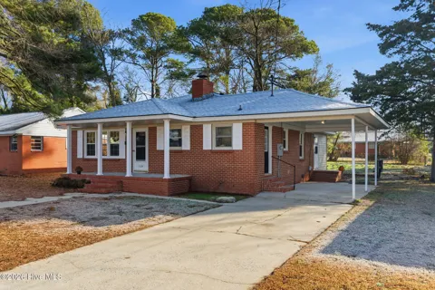 1104 Devereaux Street