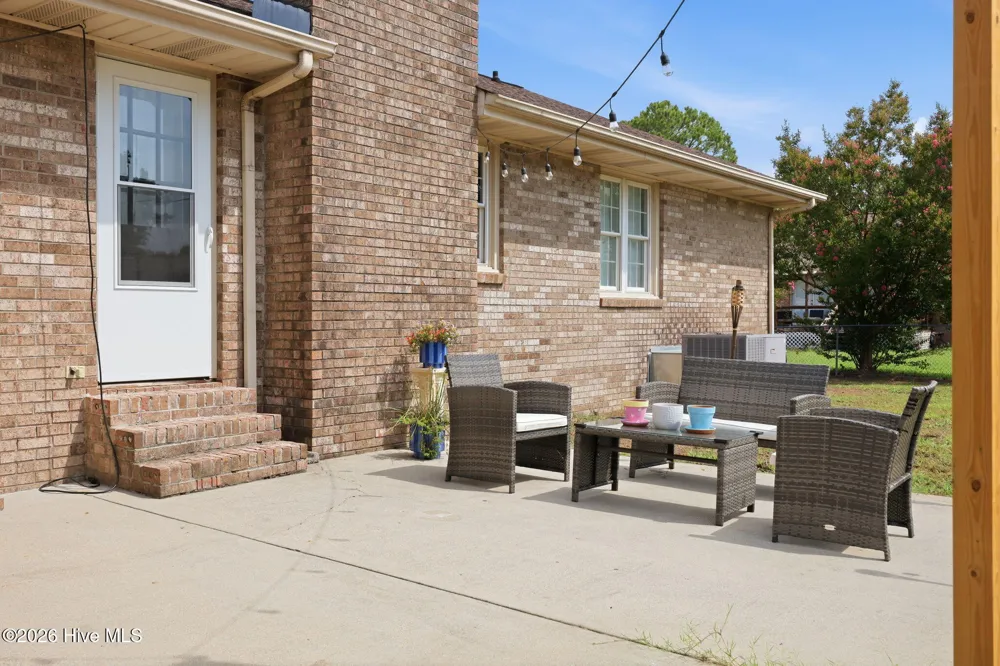 3809 Robin Road Ayden, NC 28513