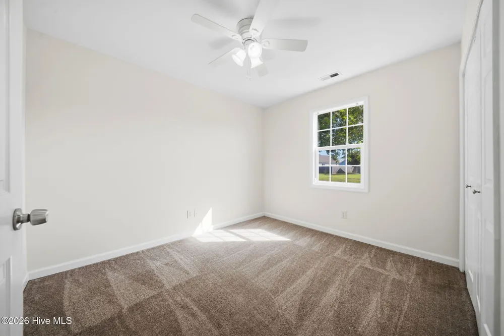 700 Covington Court Hubert, NC 28539