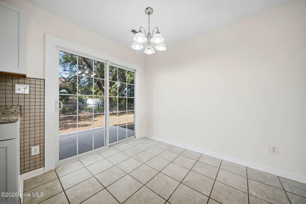 700 Covington Court Hubert, NC 28539