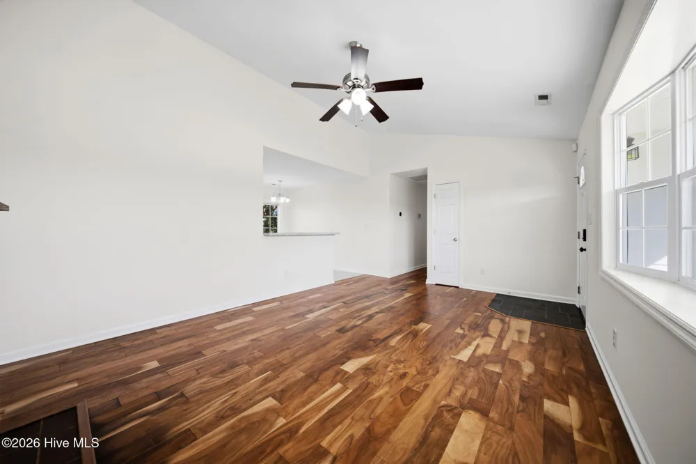 700 Covington Court Hubert, NC 28539