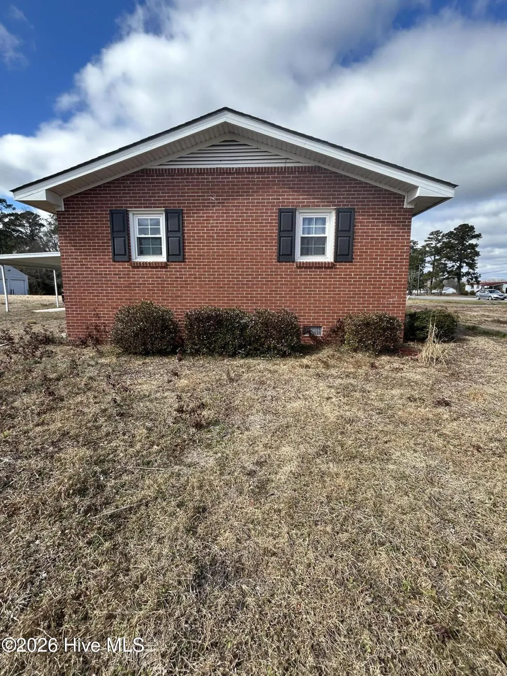 2791 S Nc 41 And 50 Highway Chinquapin, NC 28521
