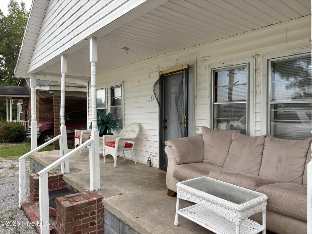167 Larry Avenue Pollocksville, NC 28573