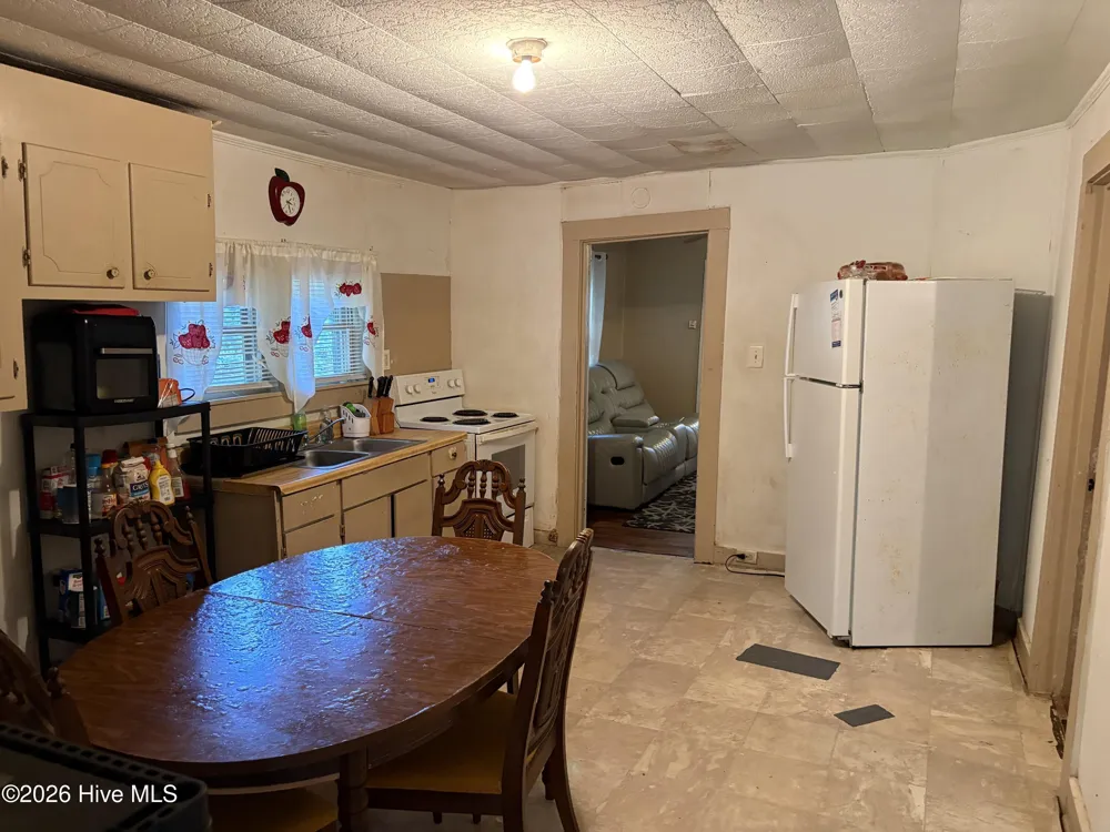 167 Larry Avenue Pollocksville, NC 28573