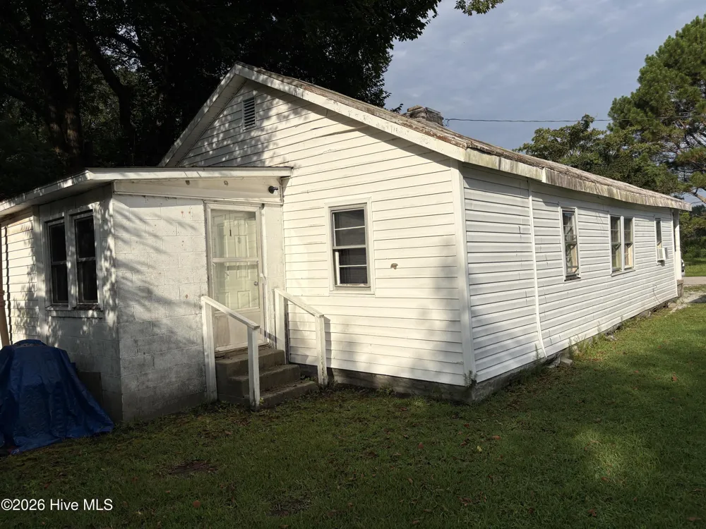 167 Larry Avenue Pollocksville, NC 28573