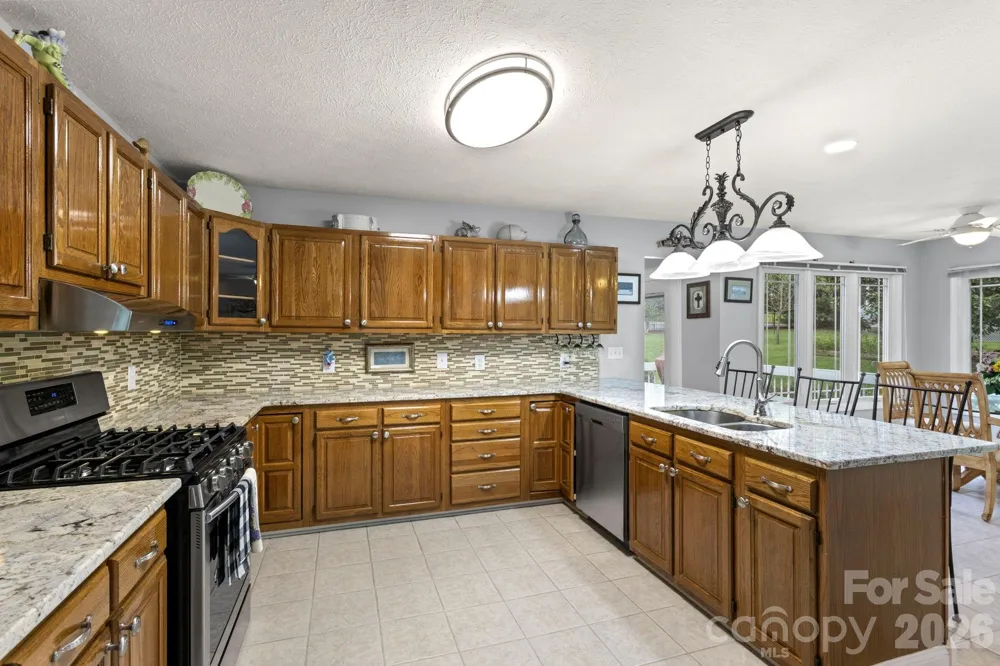 231 Kimberly Ann Drive Hendersonville, NC 28792