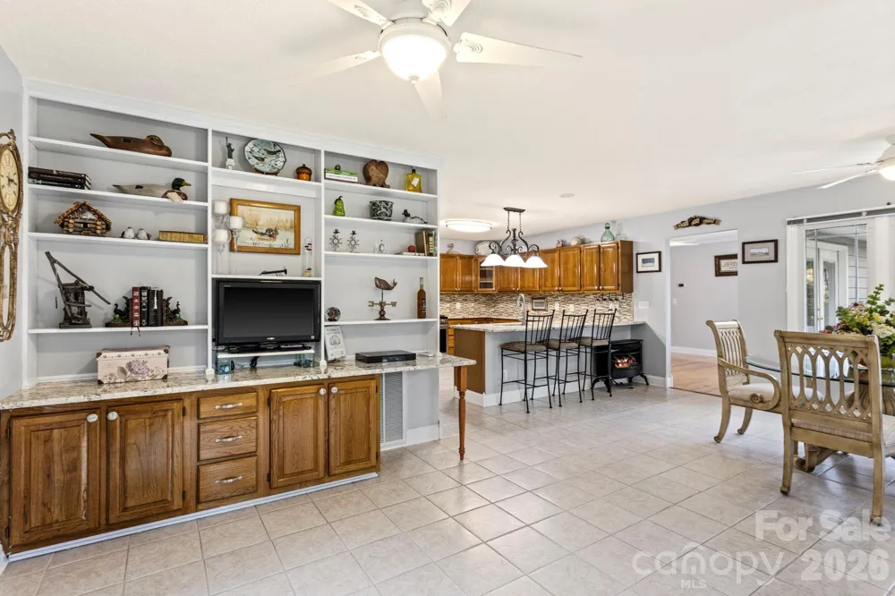 231 Kimberly Ann Drive Hendersonville, NC 28792