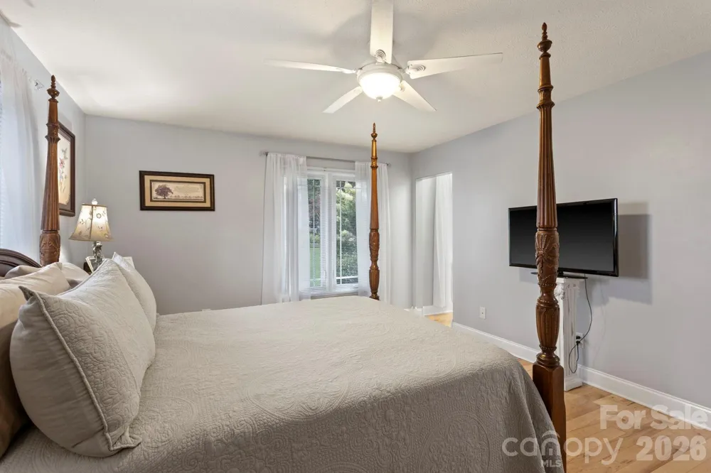 231 Kimberly Ann Drive Hendersonville, NC 28792
