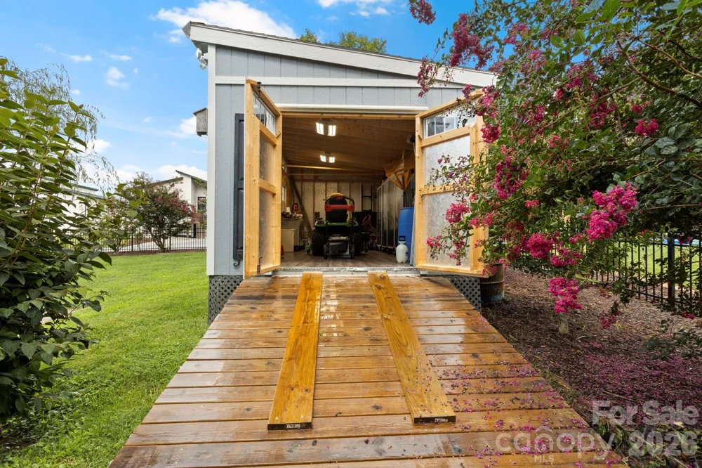 231 Kimberly Ann Drive Hendersonville, NC 28792