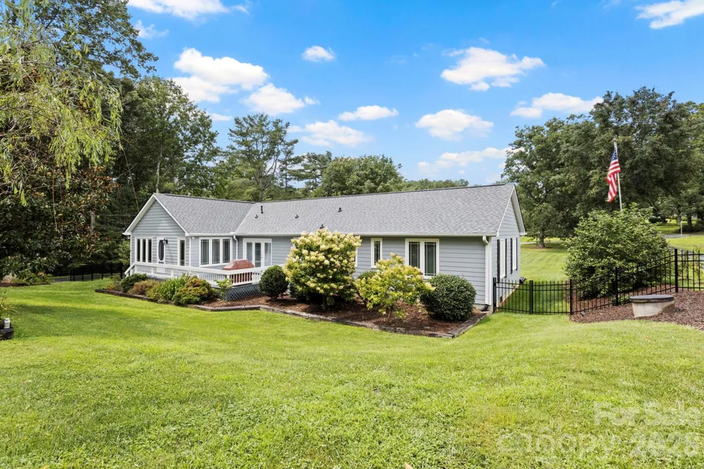 231 Kimberly Ann Drive Hendersonville, NC 28792