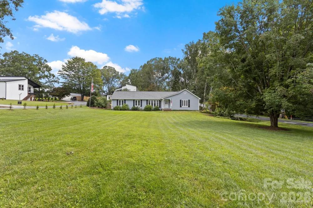 231 Kimberly Ann Drive Hendersonville, NC 28792
